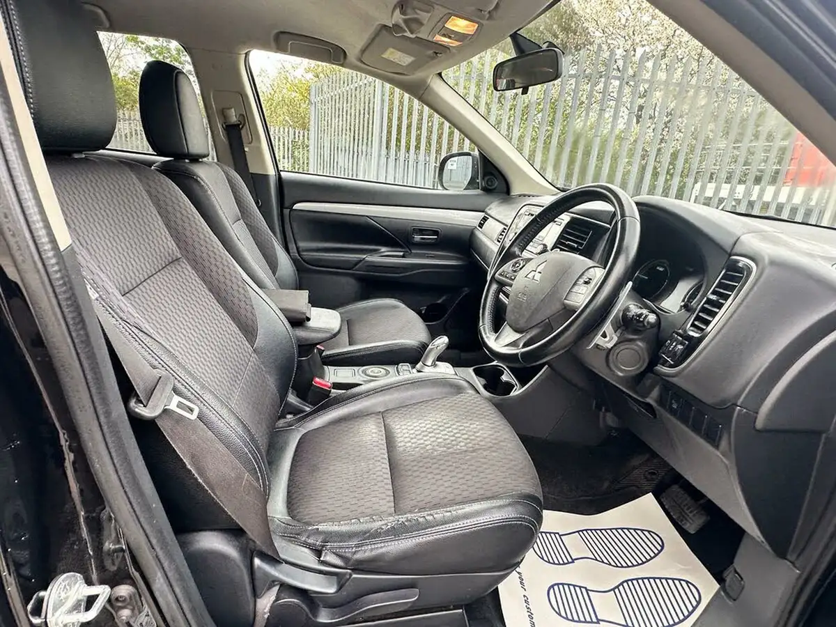 2014-mitsubishi-outlander-20-gx3h-5st-big-16