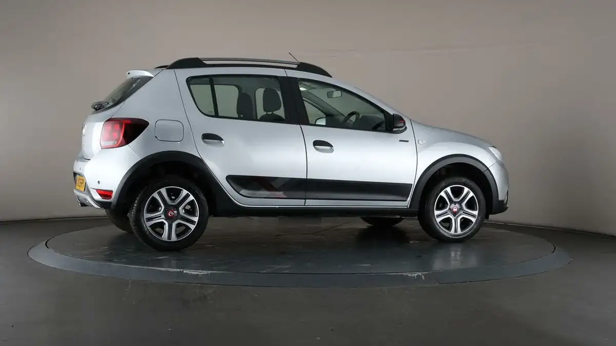 2019-dacia-sandero-stepway-09-tce-techroad-big-55