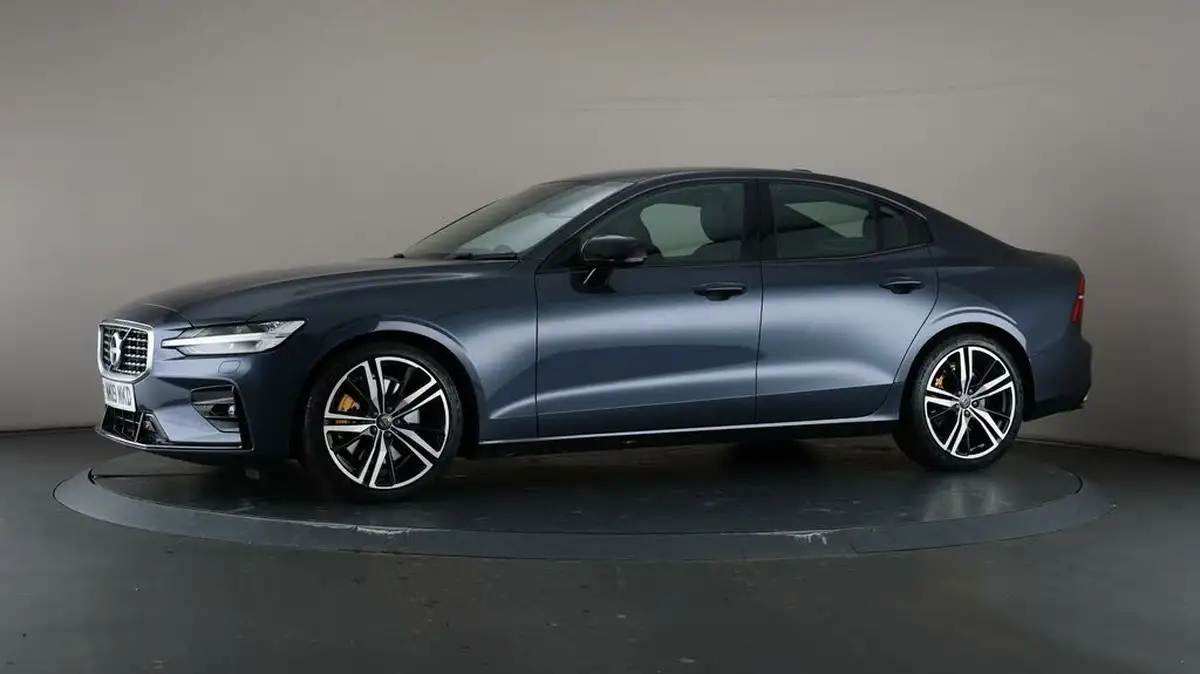 2019-volvo-s60-20-t5-r-design-plus-big-34