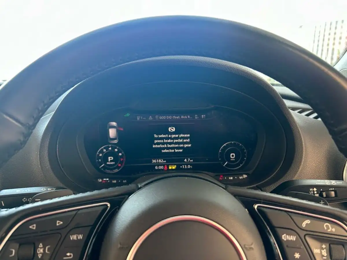 2020-audi-a3-14-40-e-tron-big-30