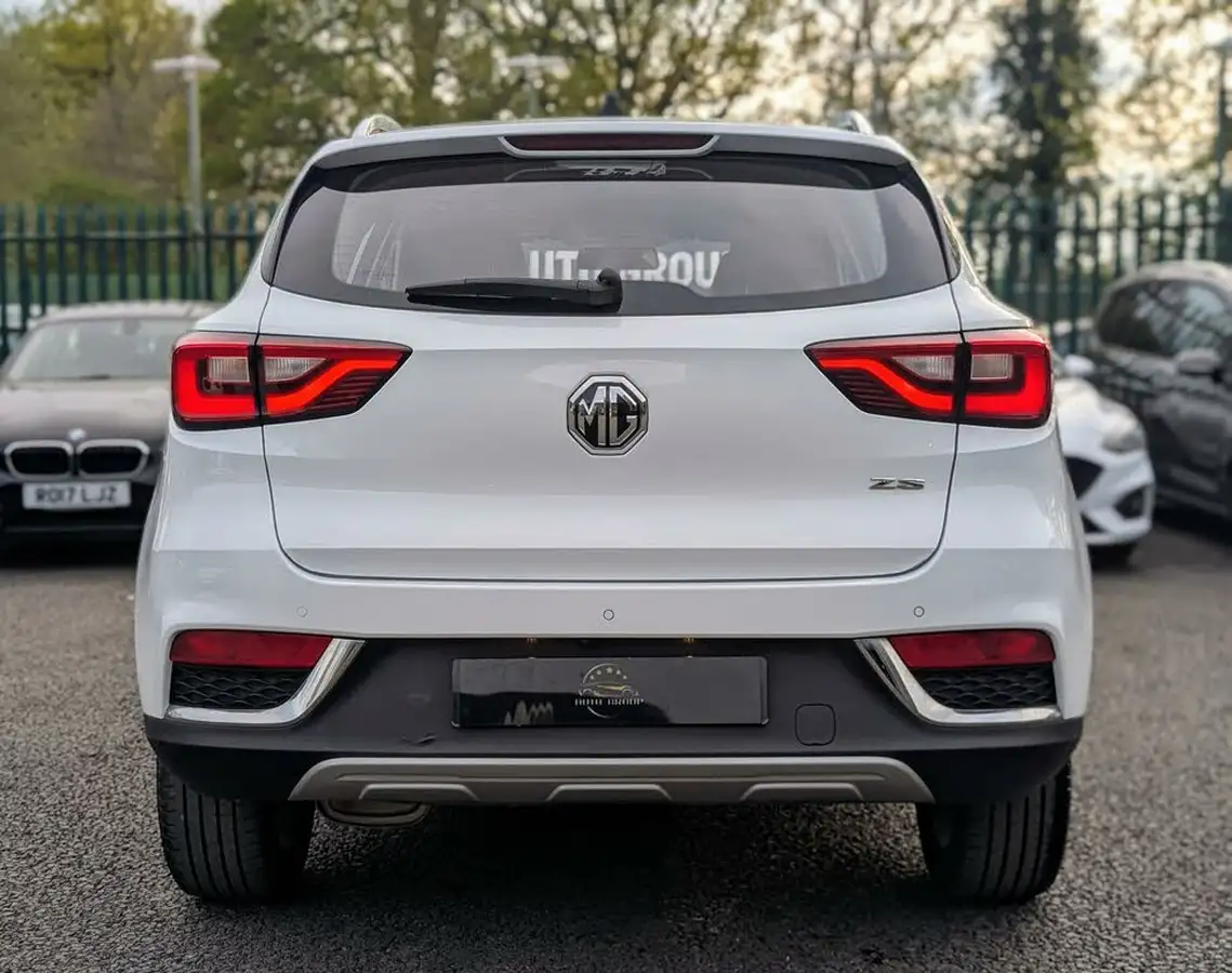 2019-mg-zs-suv-15-vti-tech-exclusive-105bhp-big-11