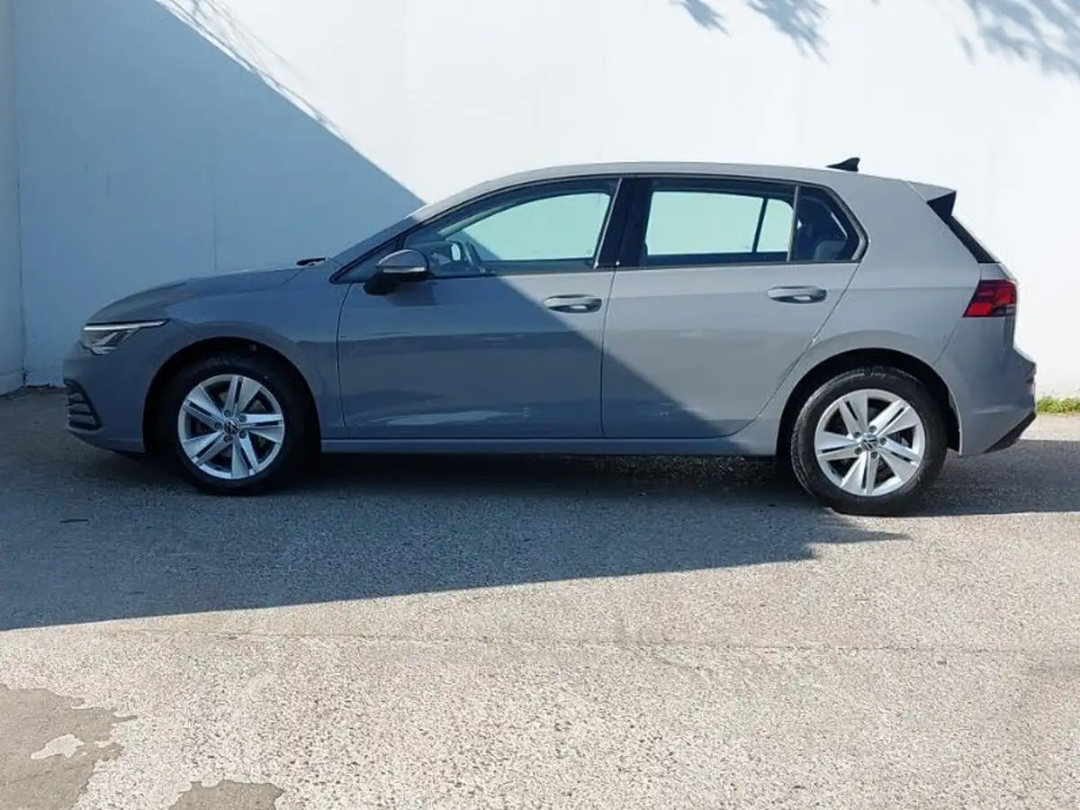 2024-volkswagen-golf-15-tsi-life-130ps-evo-hatchback-big-3