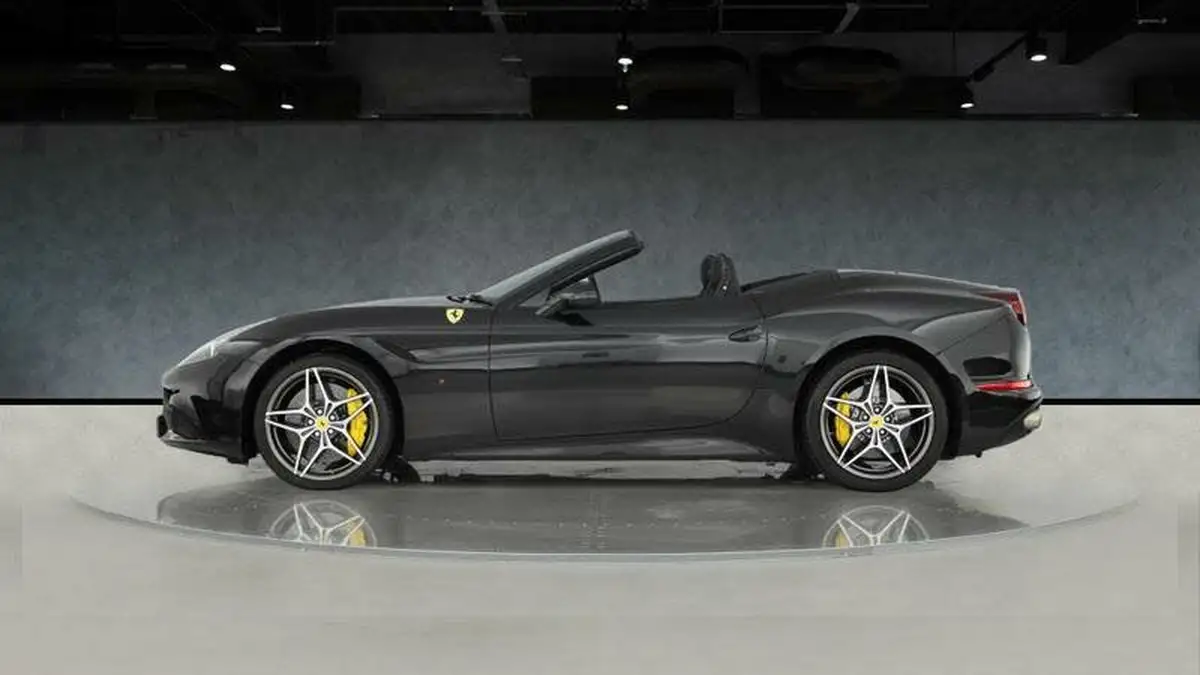 2015-ferrari-california-39-t-big-8