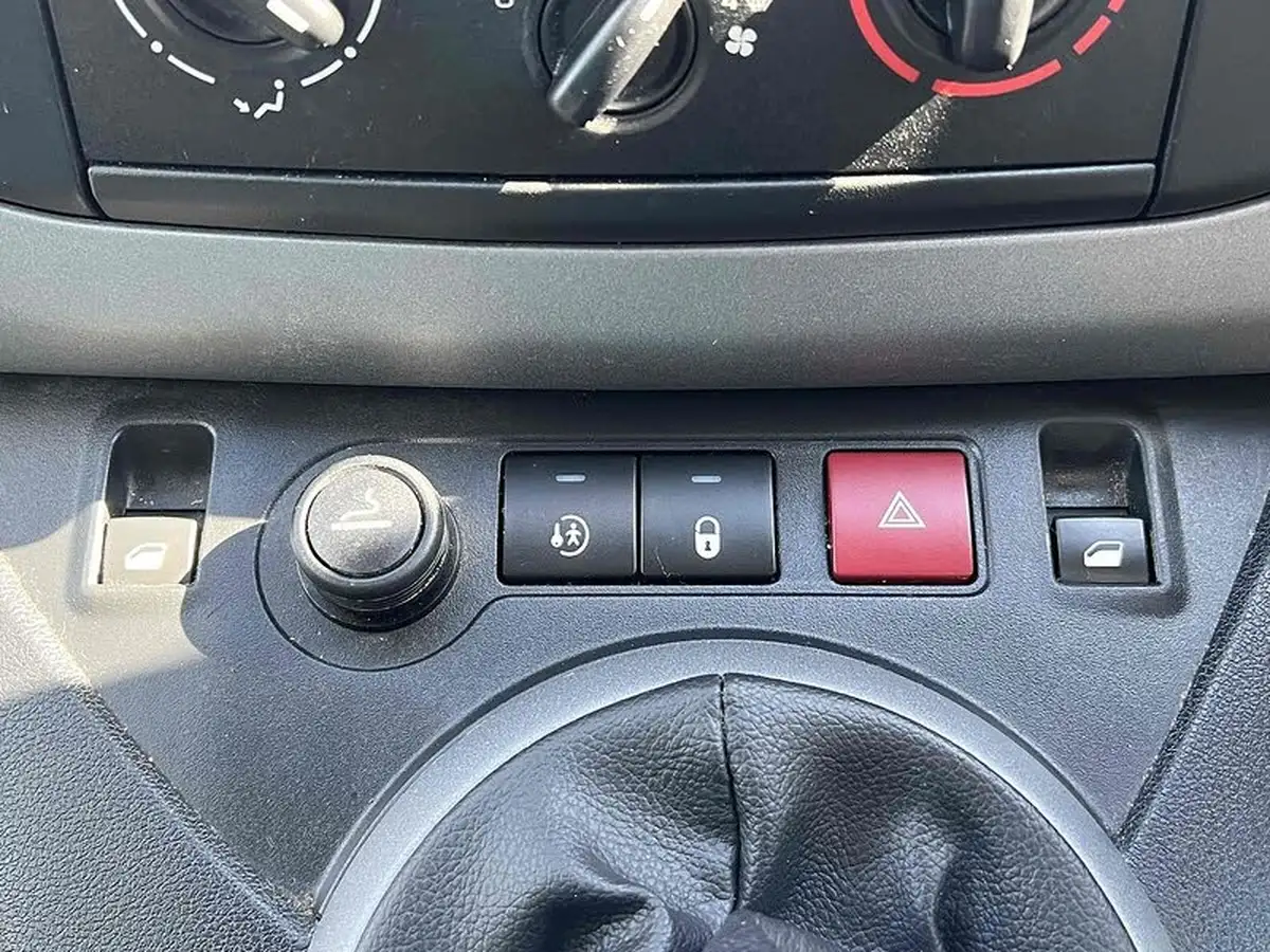 2017-citroen-berlingo-16bluehdi-multispace-feel-100ps-big-34