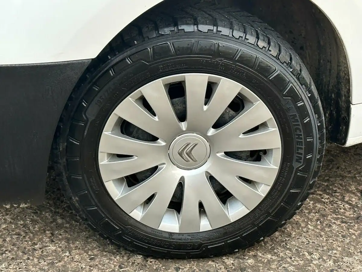 2018-citroen-berlingo-e-l2-550-lx-big-8
