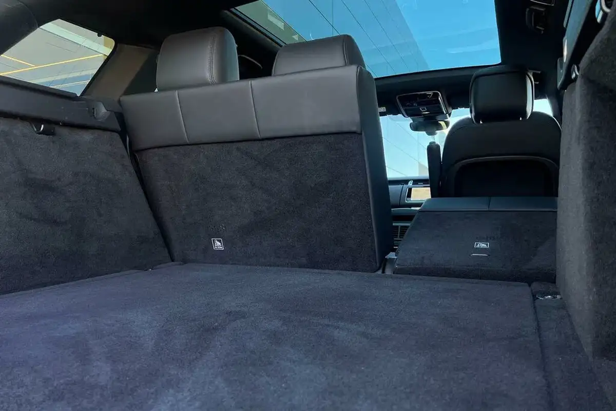 2022-land-rover-range-rover-sport-30-d300-hse-dynamic-black-big-27