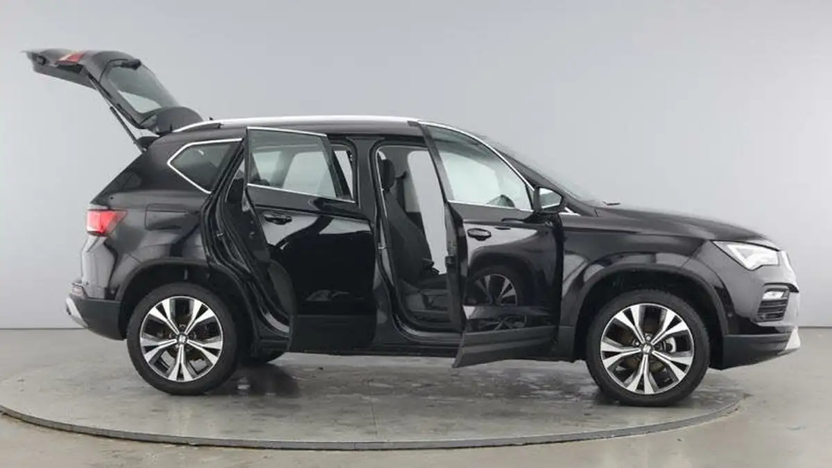 2024-seat-ateca-15-ecotsi-se-technology-dsg-big-9