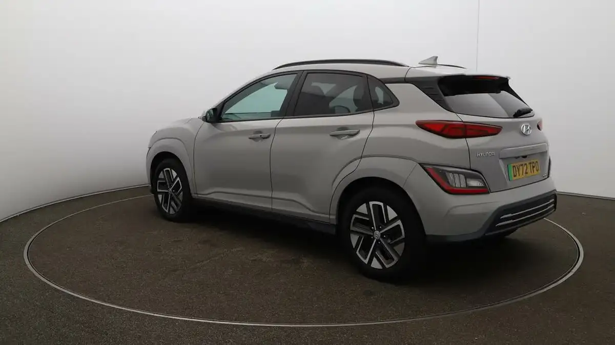 2022-hyundai-kona-e-premium-204ps-64kwh-7kw-obc-big-57