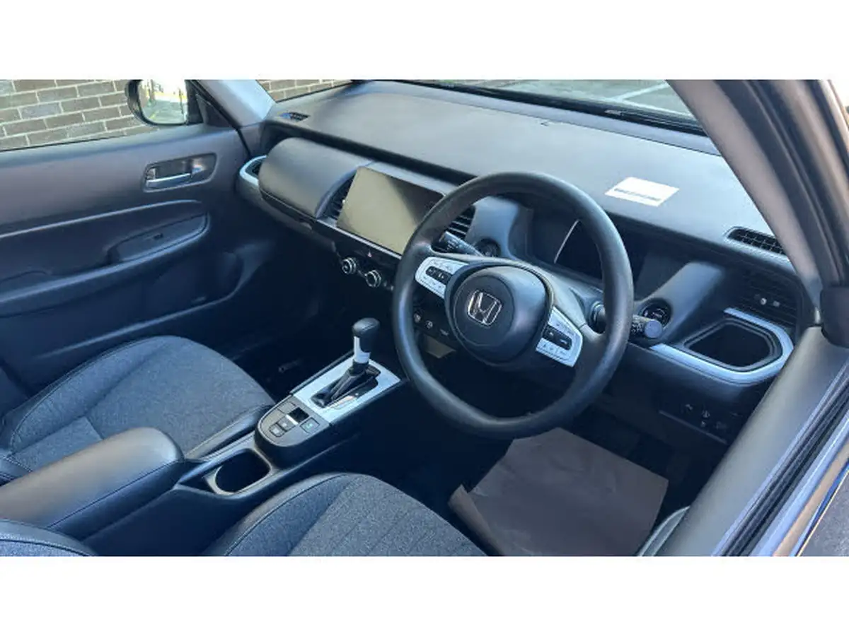 2022-honda-jazz-15-i-mmd-sr-109ps-big-10