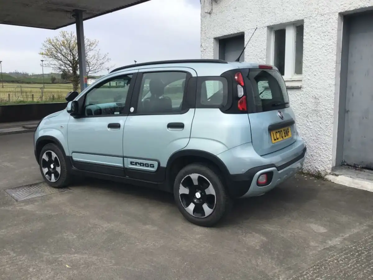 2020-fiat-panda-10-city-cross-big-6