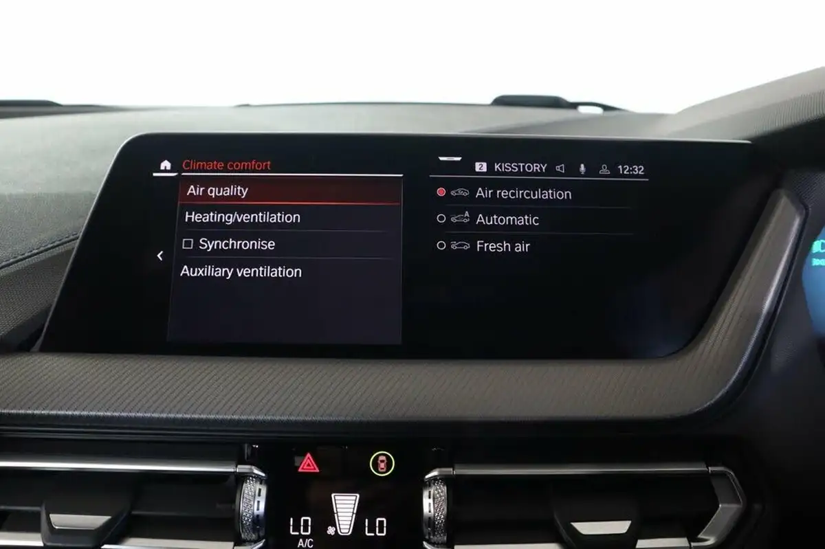 2021-bmw-1-series-20-m135i-xdrive-big-46