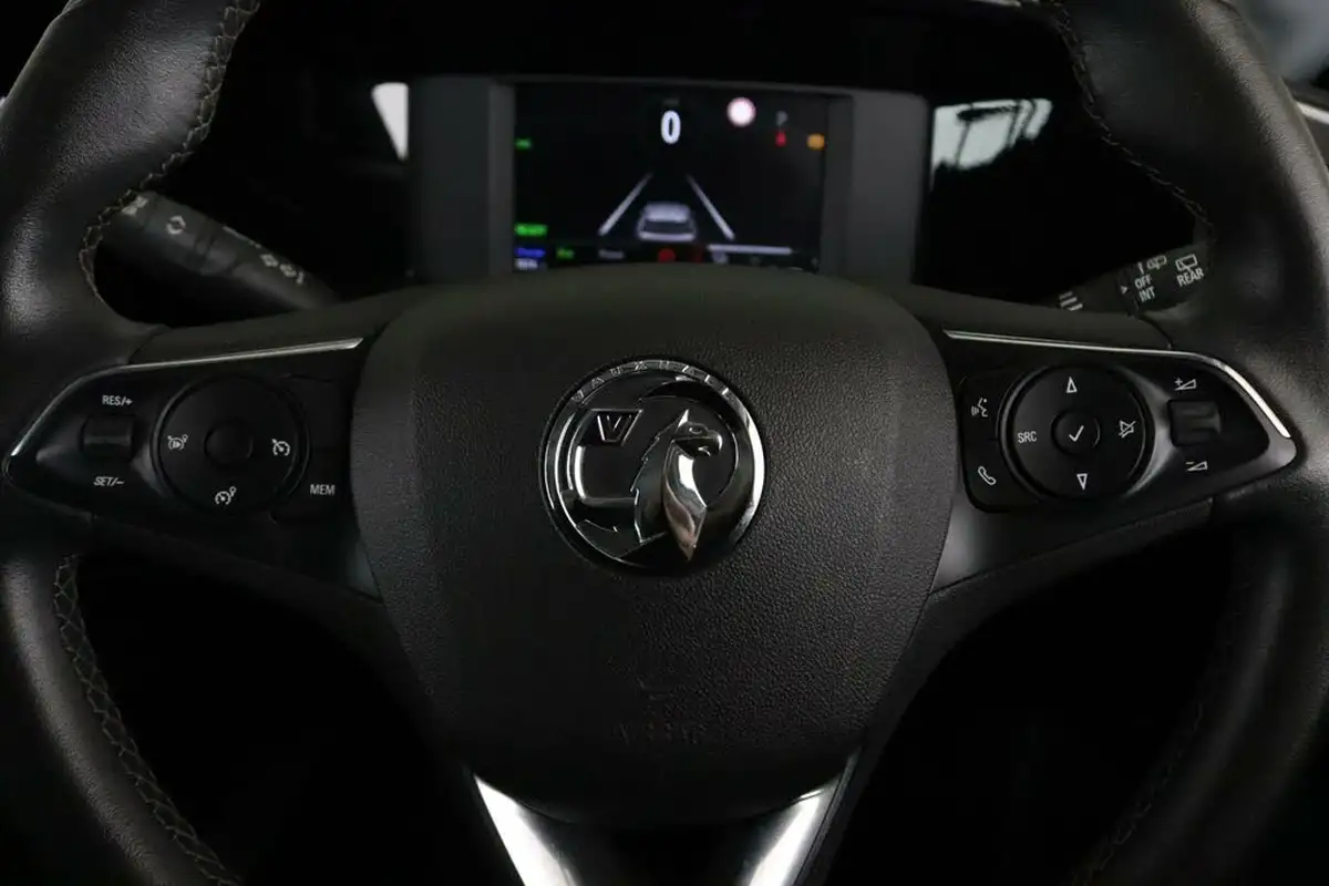 2022-vauxhall-mokka-e-se-premium-big-18