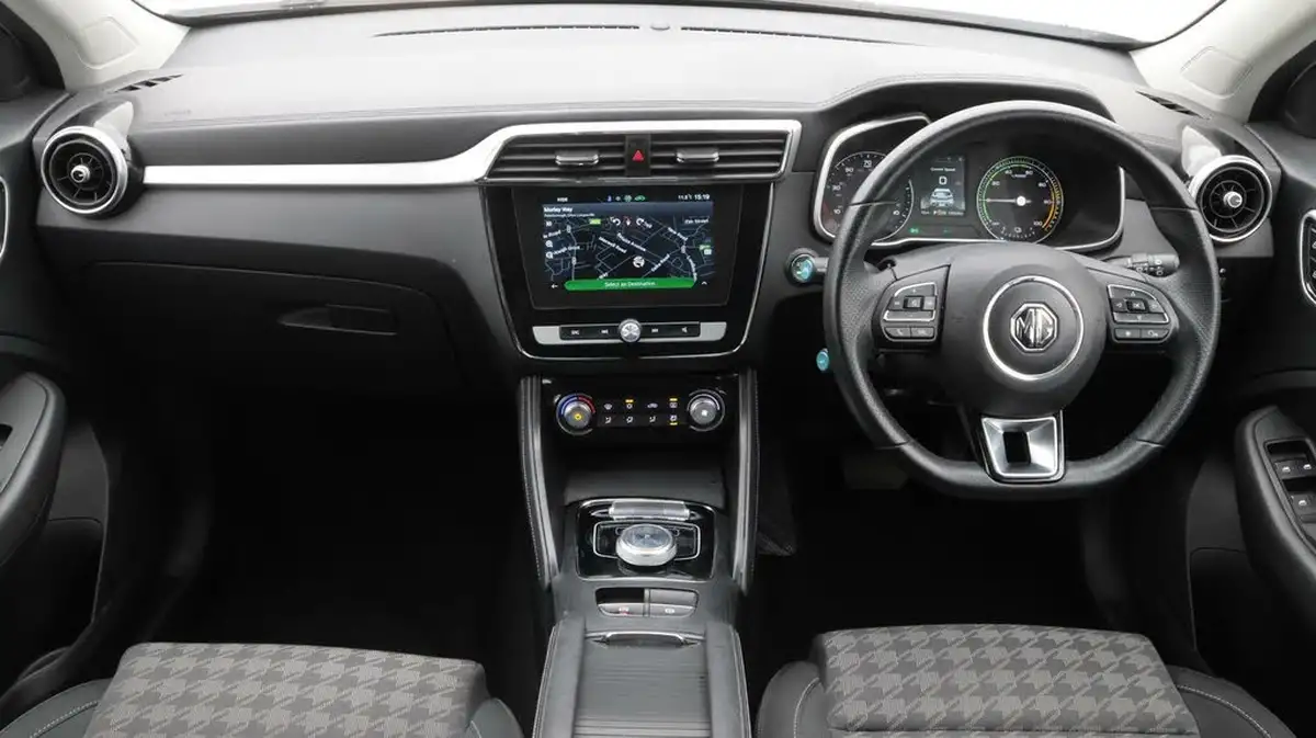 2021-mg-zs-suv-e-excite-ev-big-13