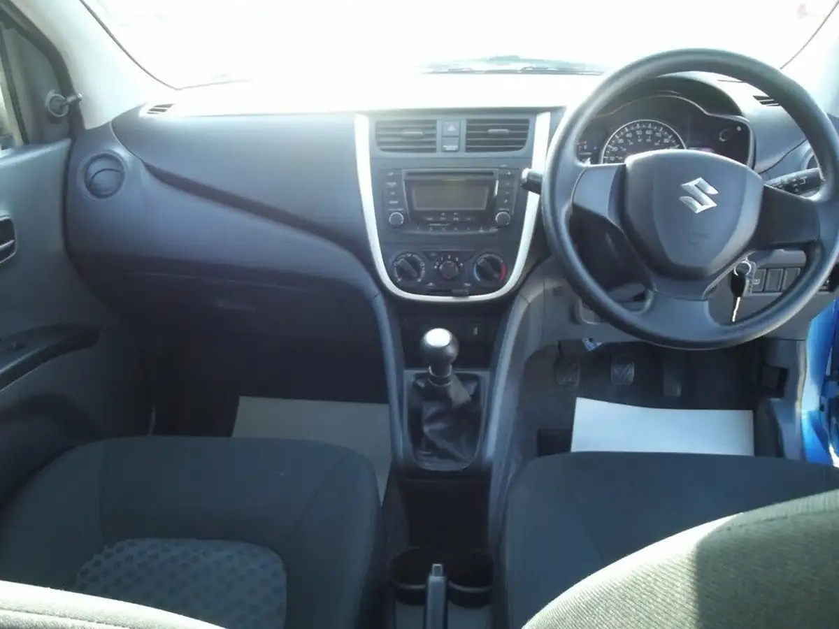 2016-suzuki-celerio-10-sz2-big-12
