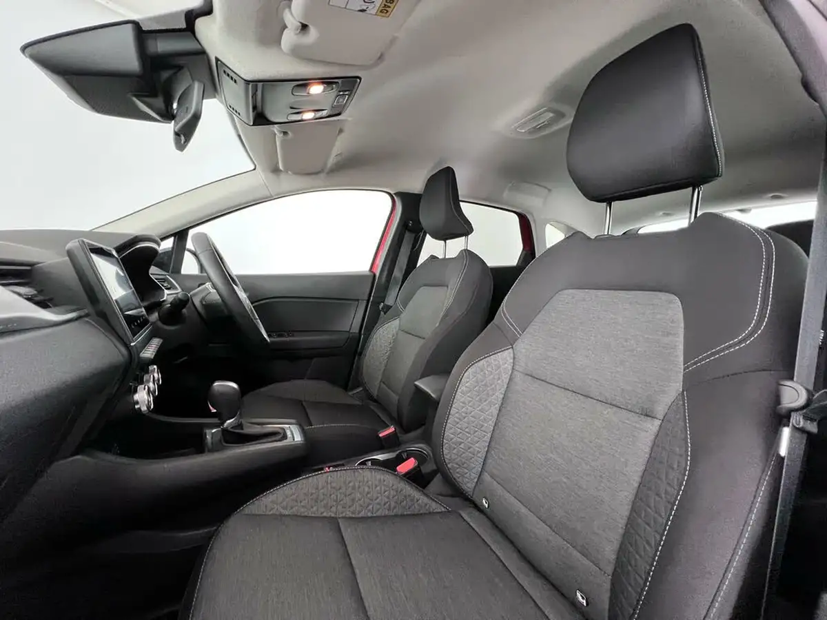 2022-renault-captur-16-iconic-edition-big-11