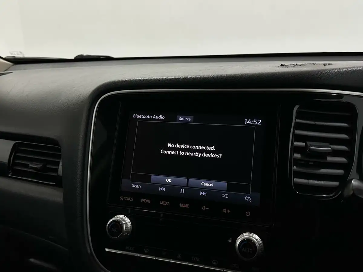 2019-mitsubishi-outlander-20-design-big-21