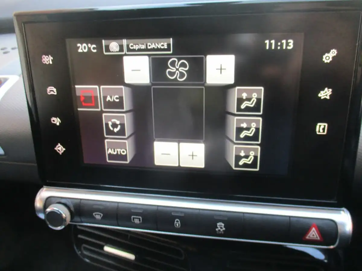 2017-citroen-c4-cactus-12-puretech-flair-110ps-ss-big-45