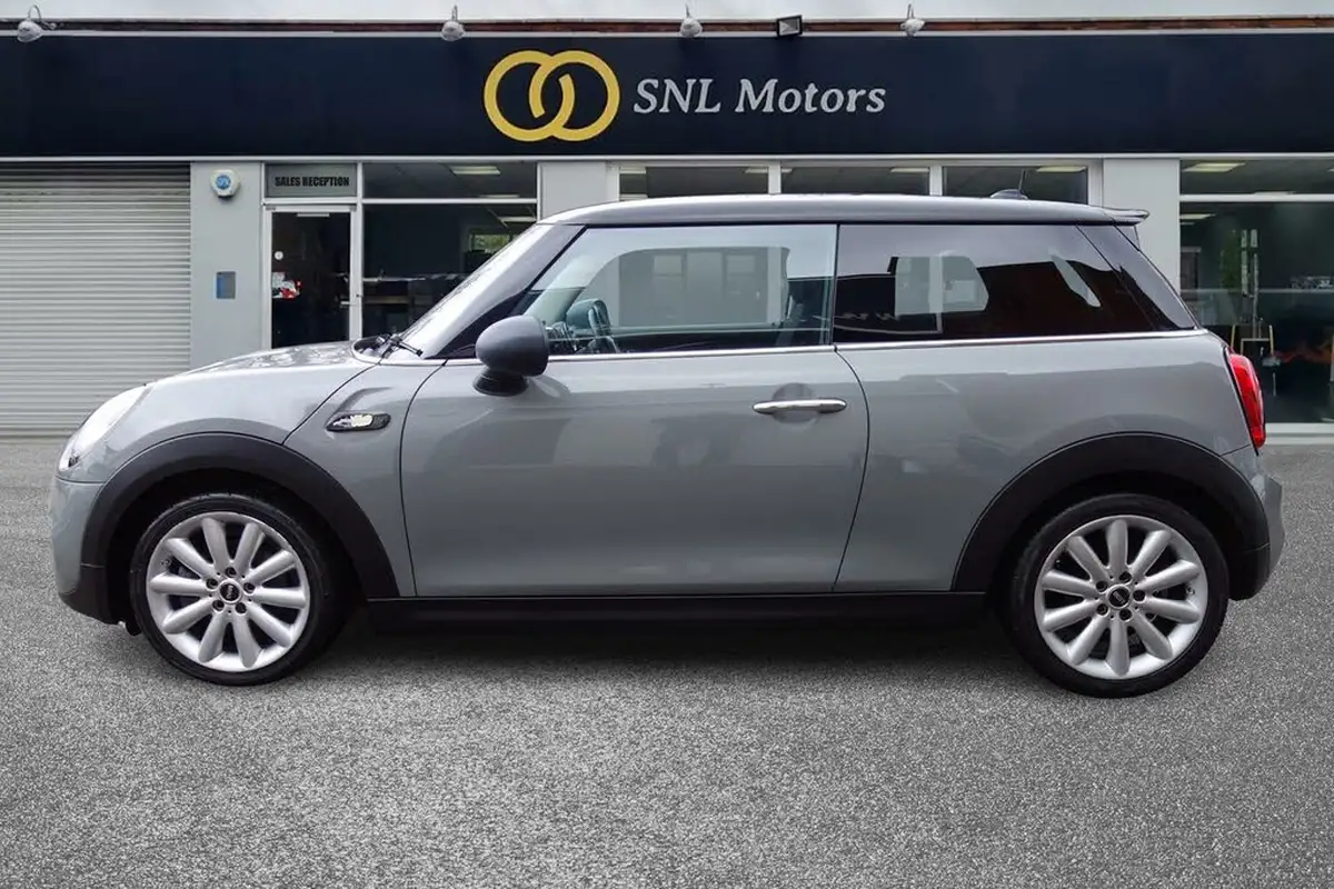 2017-mini-cooper-20-cooper-s-ss-hatchback-3d-sport-auto-big-9