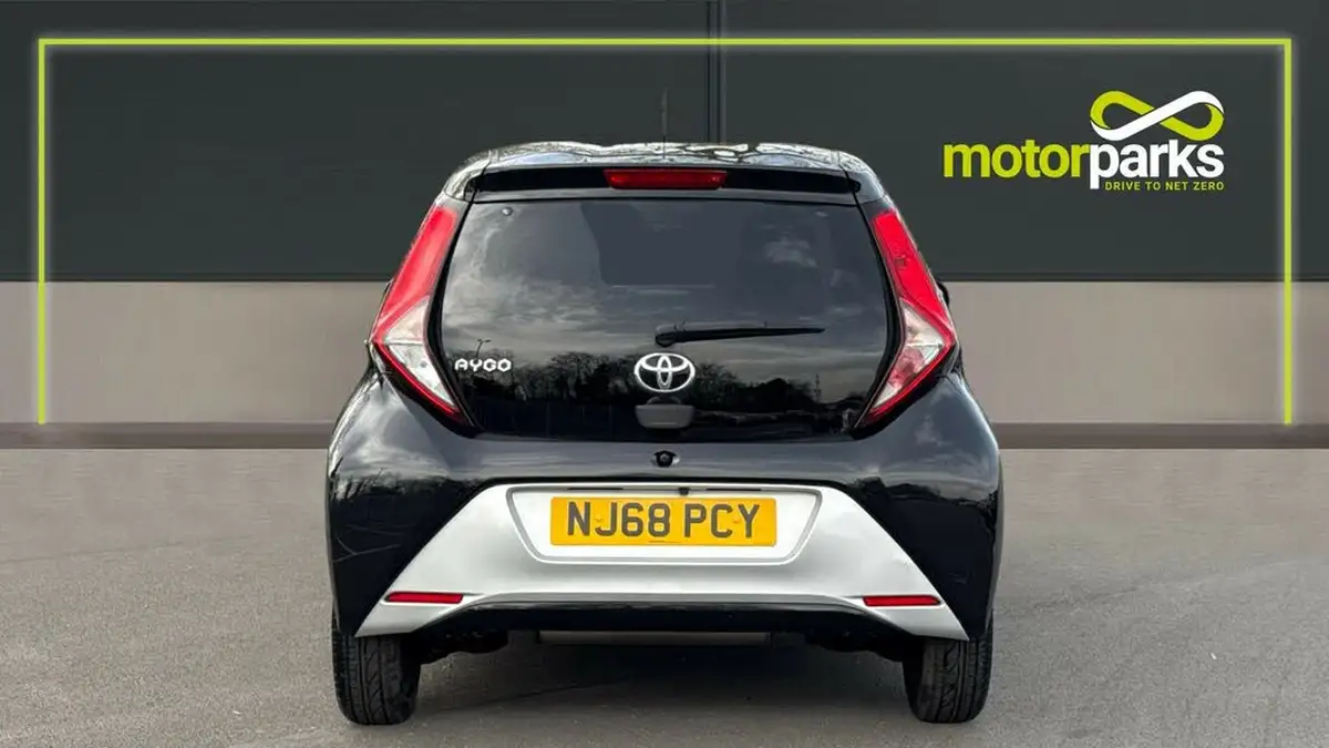 2018-toyota-aygo-10-vvt-i-x-plore-big-3