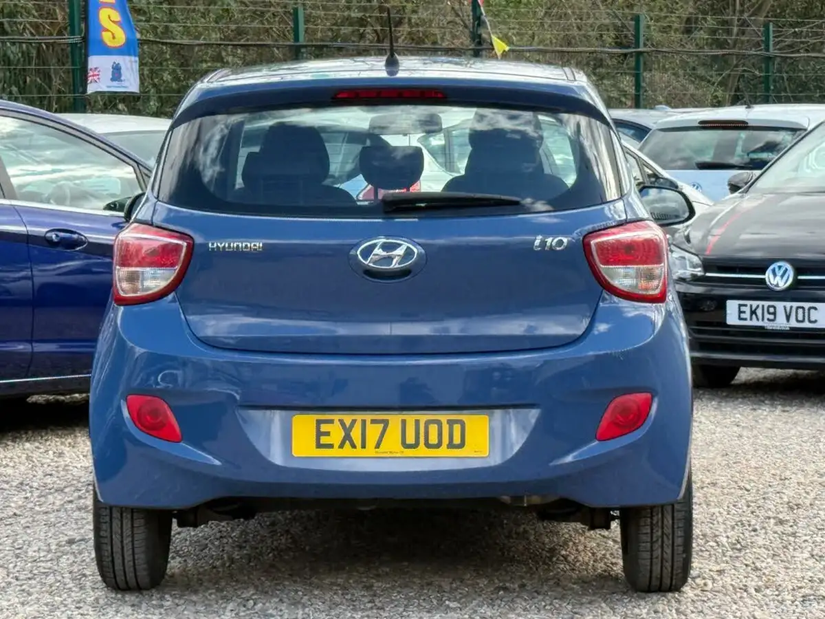 2017-hyundai-i10-12-se-big-18