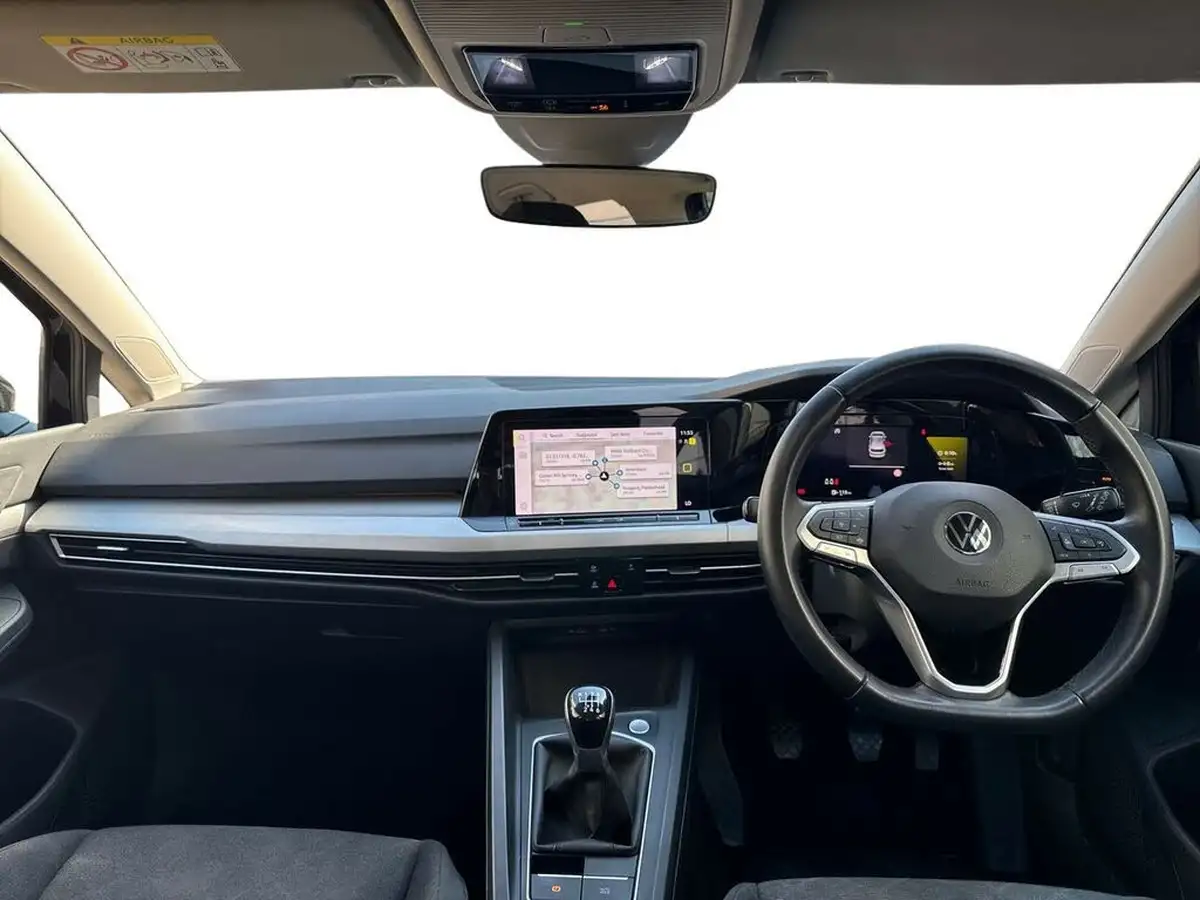 2021-volkswagen-golf-15-tsi-life-130ps-hatchback-big-12
