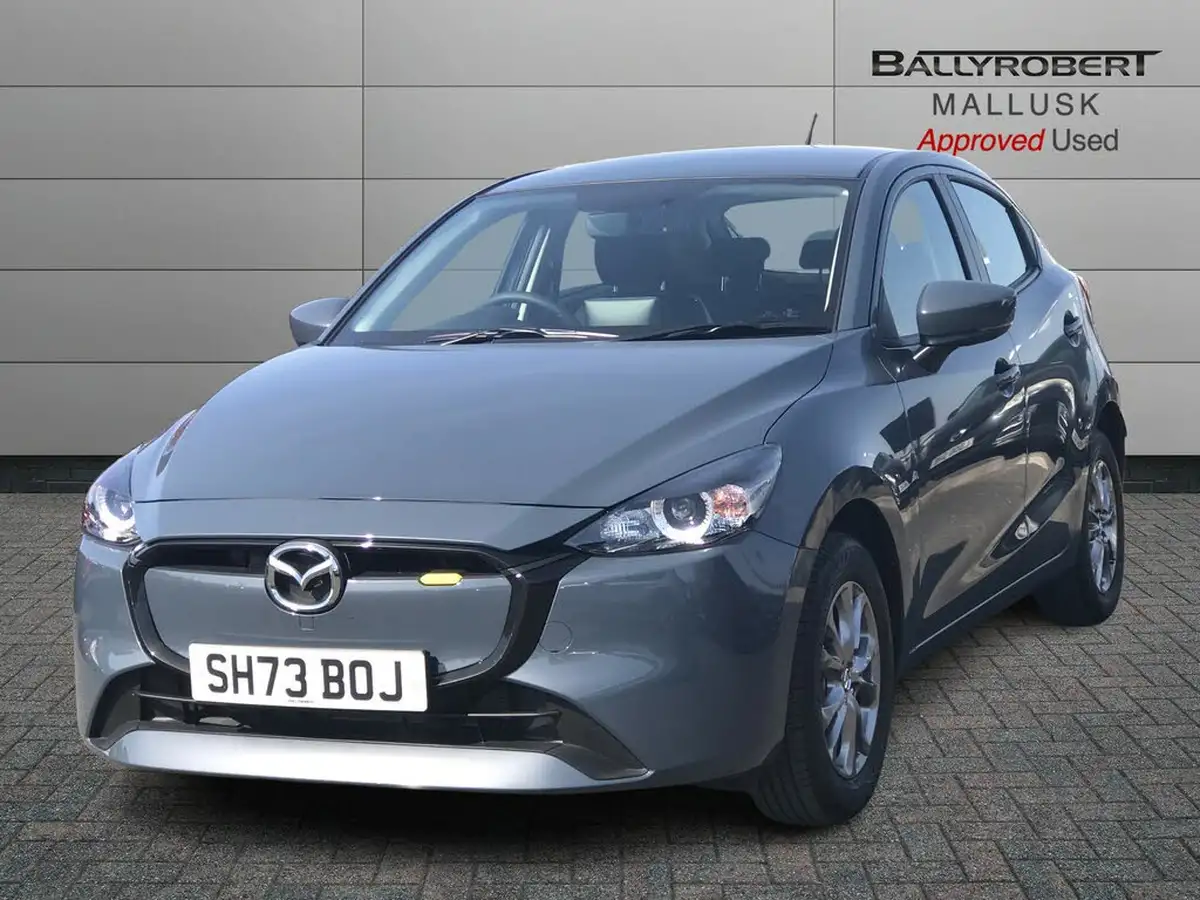 2023-mazda-mazda2-15-skyactiv-g-centre-line-big-13