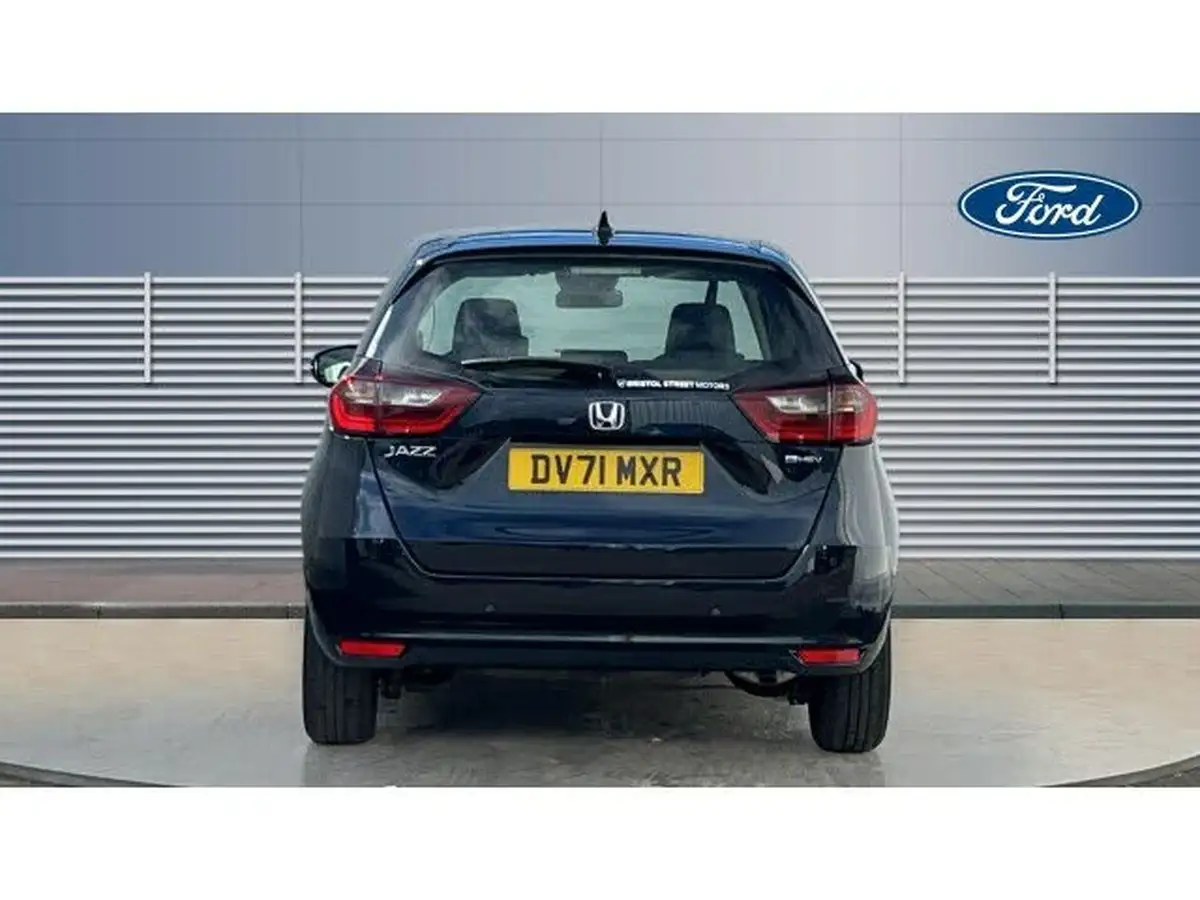 2021-honda-jazz-15-i-mmd-sr-109ps-big-5