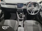 2022-renault-clio-10-tce-iconic-edition-small-15