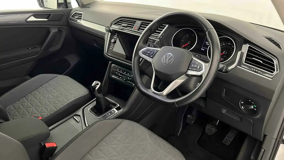 2021-volkswagen-tiguan-20tdi-life-big-14
