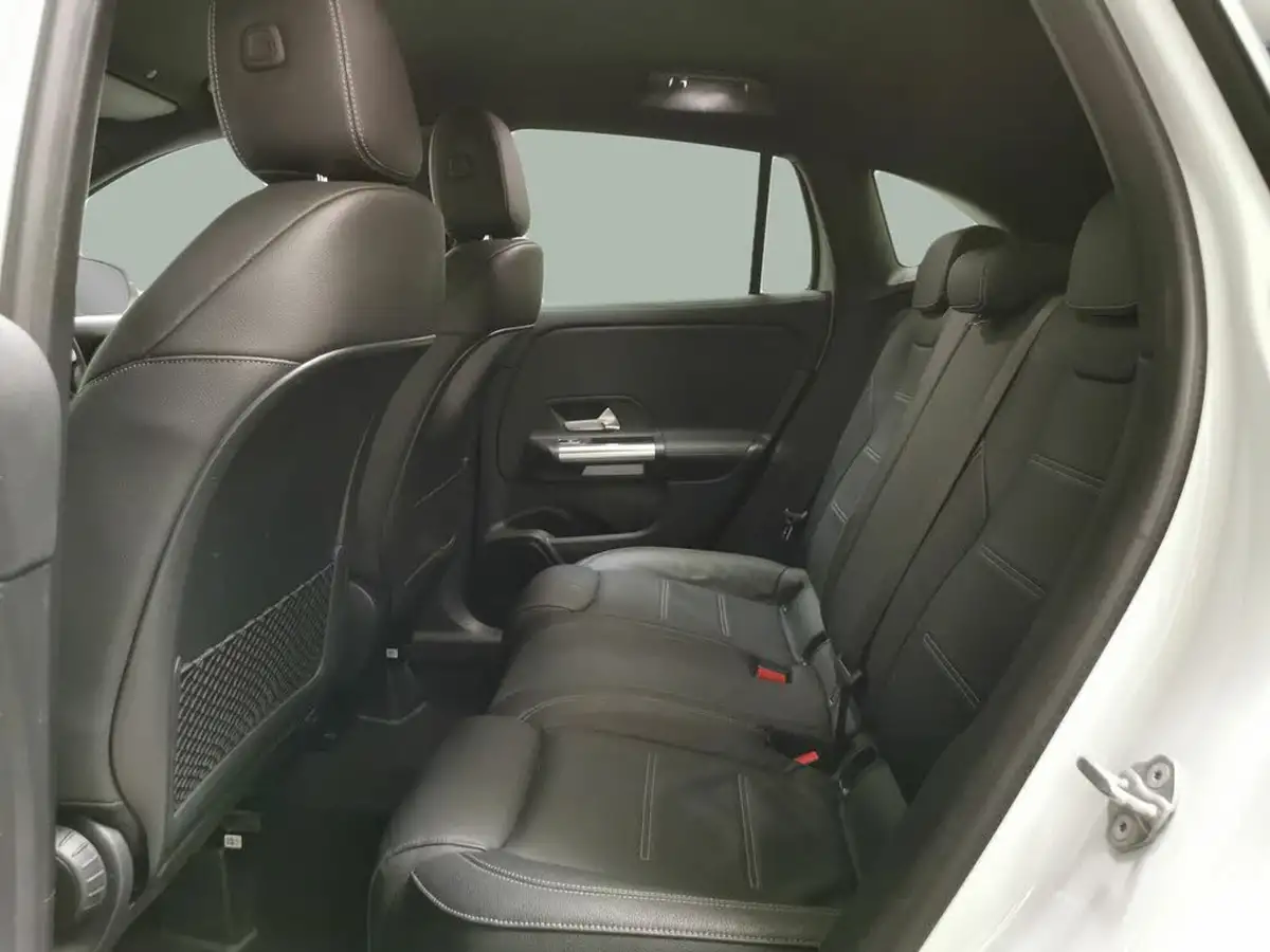 2021-mercedes-benz-gla-class-13-gla-250e-exclusive-edition-big-23