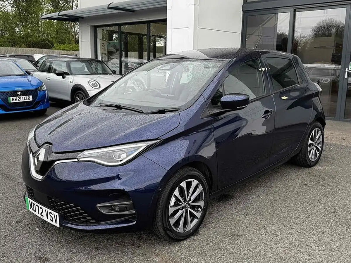 2022-renault-zoe-e-gt-line-big-22