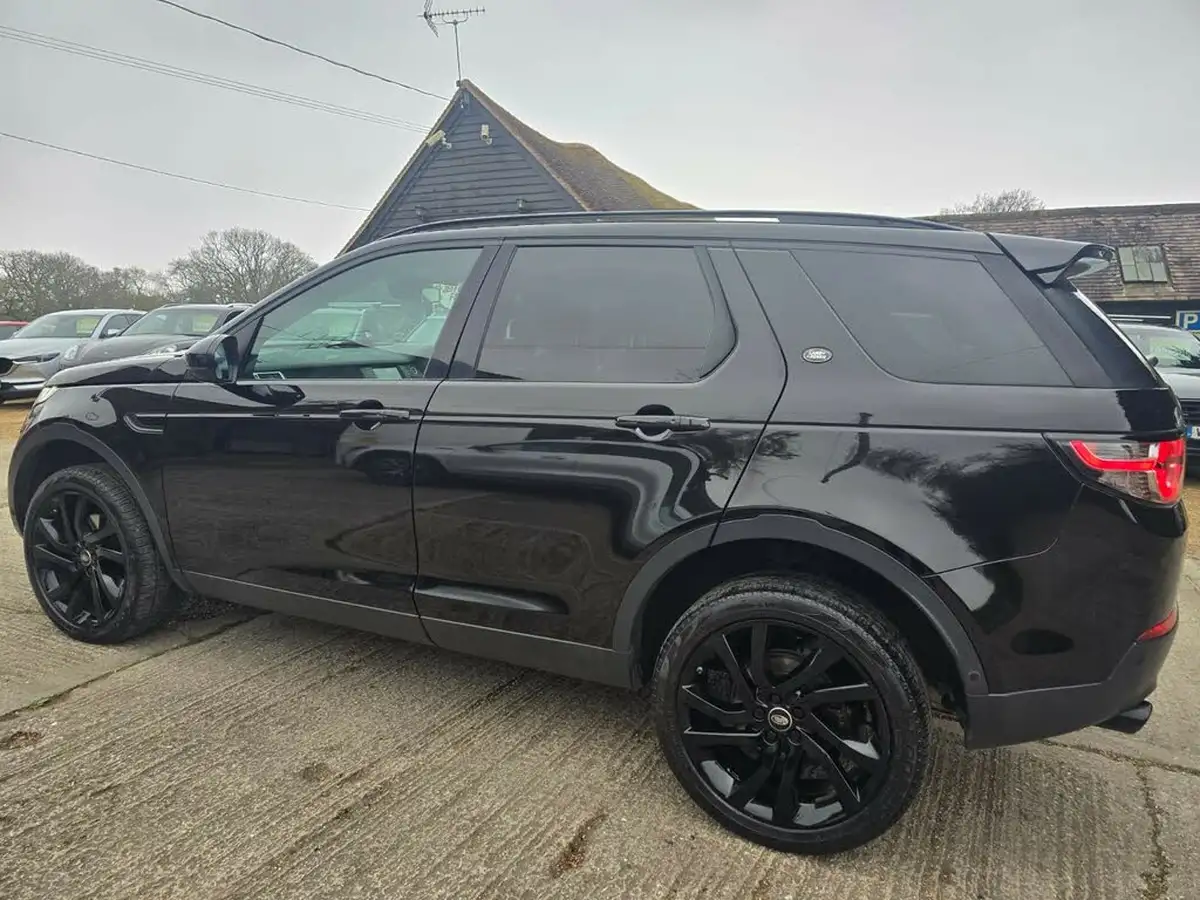 2015-land-rover-discovery-sport-22td-hse-luxury-auto-big-4