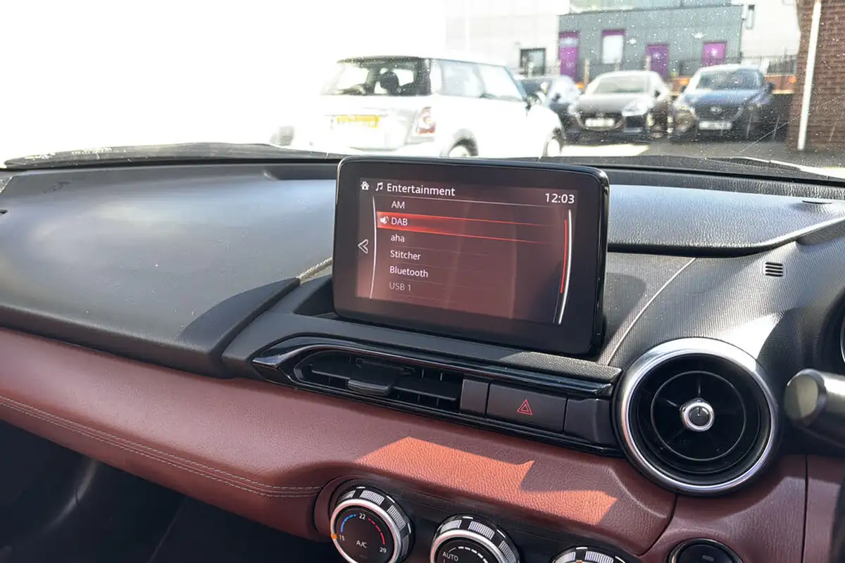 2019-mazda-mx-5-20-gt-sport-nav-rf-big-18