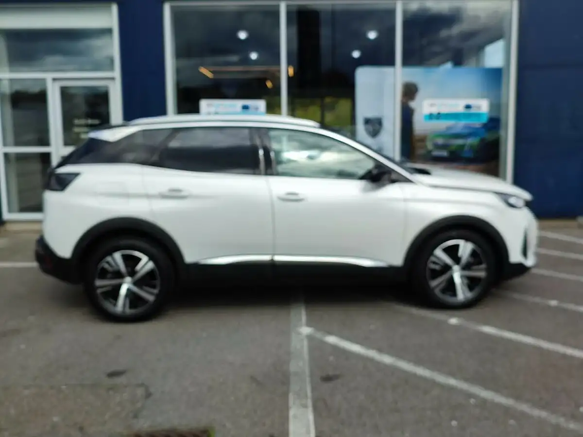 2024-peugeot-3008-suv-12-puretech-gt-130bhp-ss-eat8-big-3