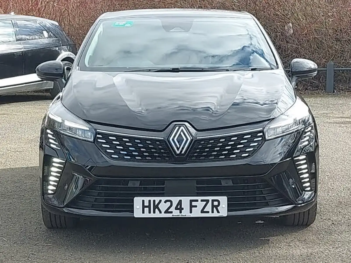 2024-renault-clio-16-techno-big-18