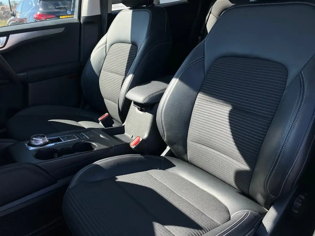 2020-ford-kuga-25t-titanium-first-edition-big-20