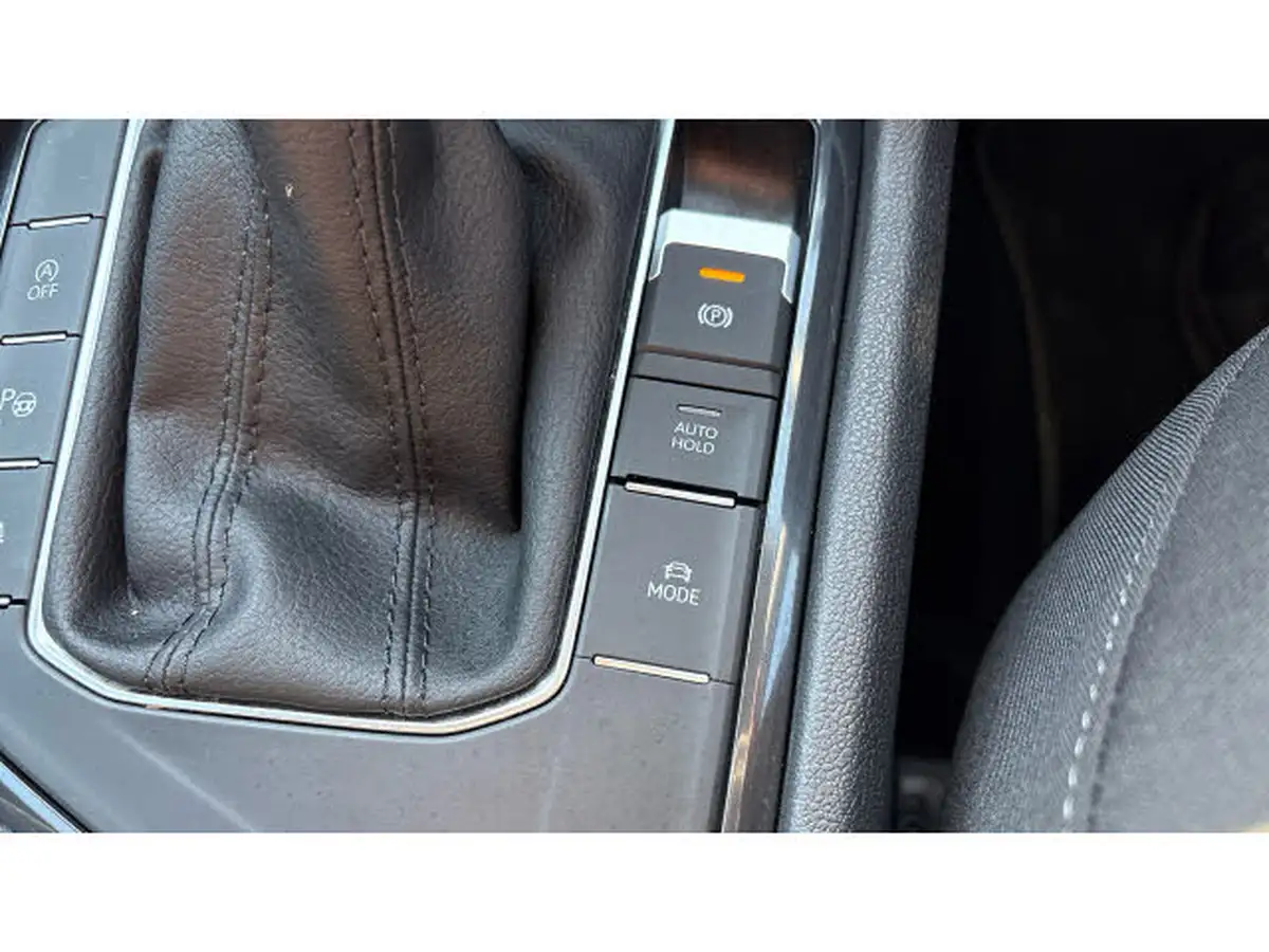 2023-volkswagen-tiguan-allspace-15-tsi-r-line-big-51