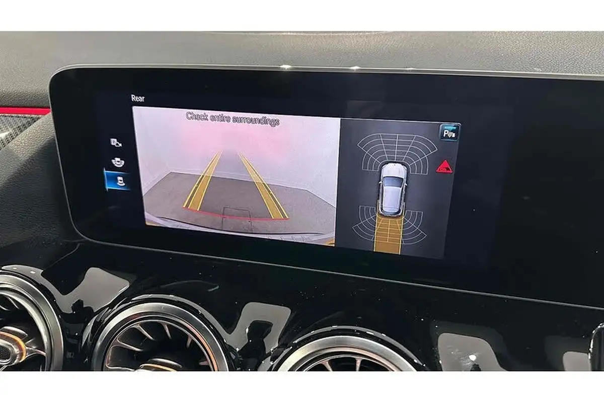 2020-mercedes-benz-gla-class-20d-gla-220d-amg-line-premium-plus-big-47