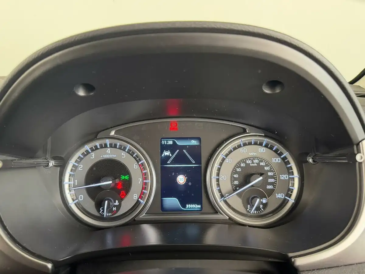 2022-suzuki-vitara-14-boosterjet-sz-t-big-42