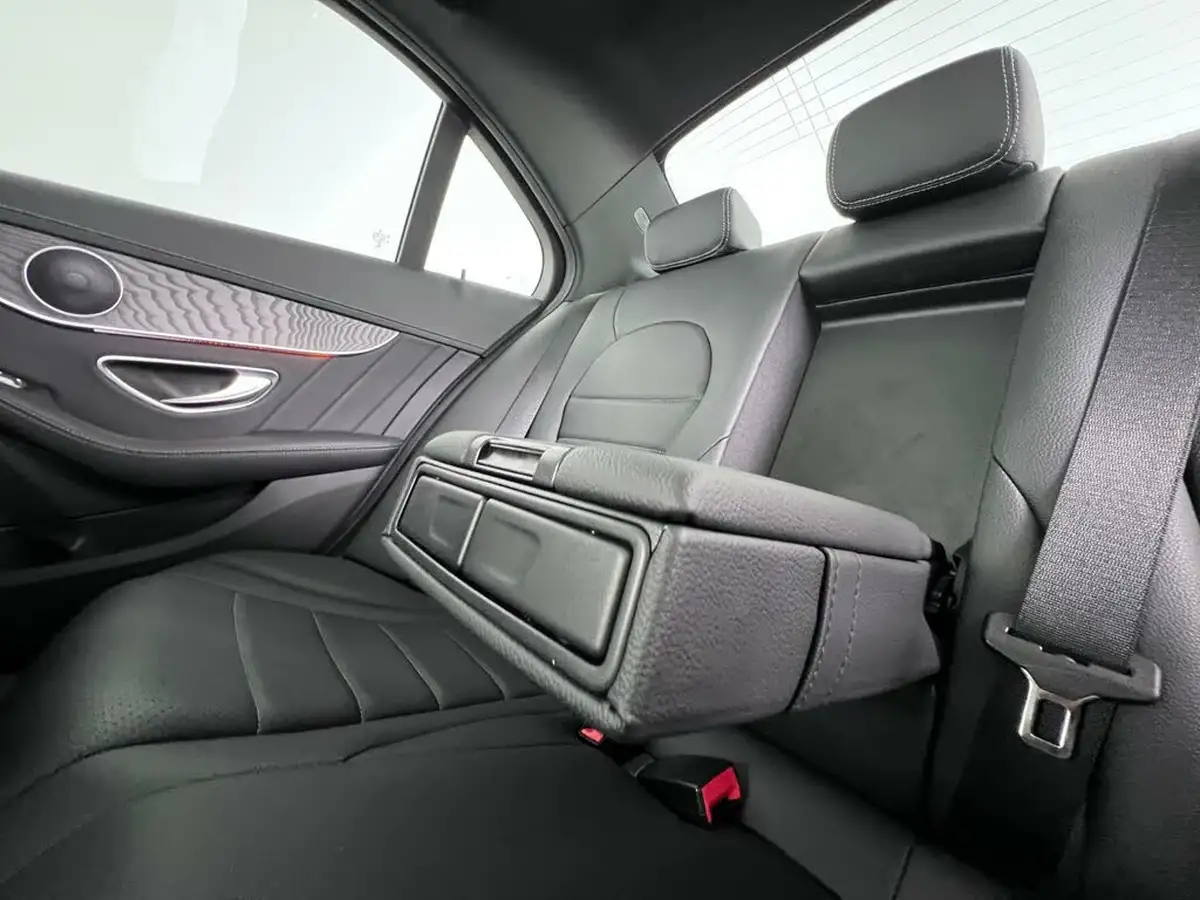 2017-mercedes-benz-c-class-21d-c220d-amg-line-premiumss-saloon-4d-9g-tronic-plus-big-13