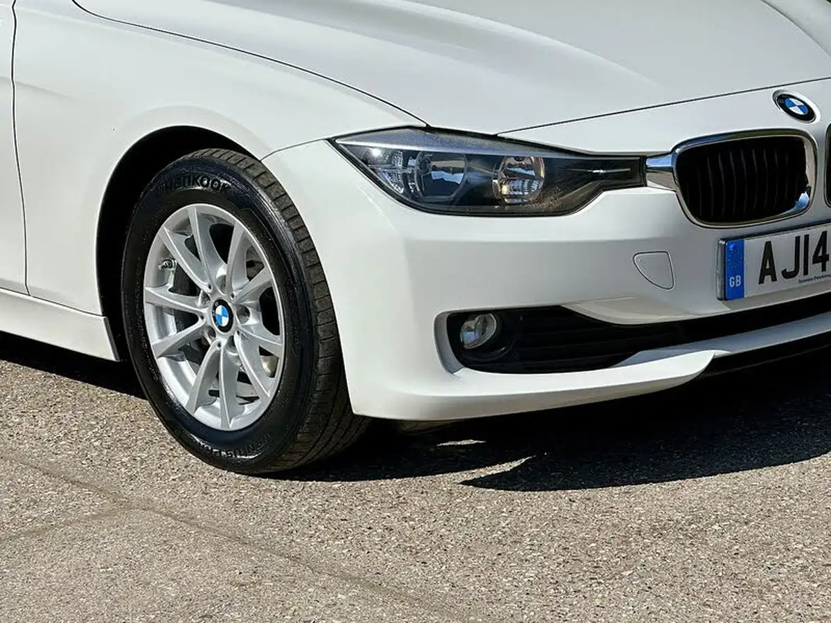 2014-bmw-3-series-20td-320d-efficientdynamics-business-touring-5d-auto-big-18