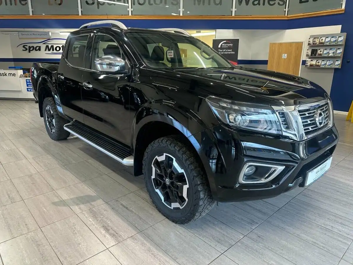 2021-nissan-navara-23dci-tt-tekna-8-navileather-big-0