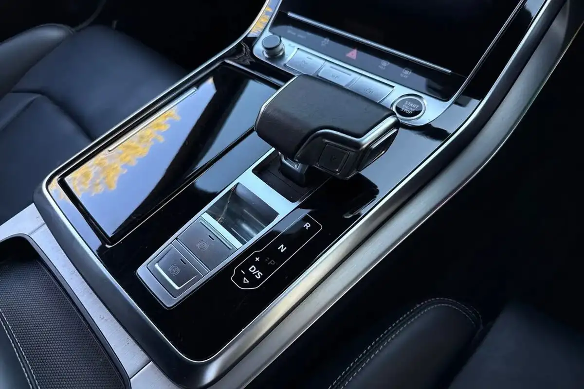 2021-audi-q8-30-50-tdi-s-line-big-22