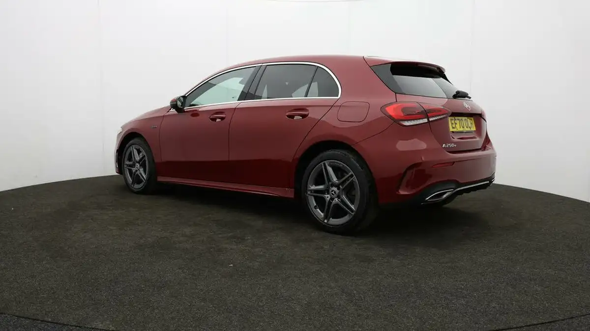 2021-mercedes-benz-a-class-13-a250e-amg-line-hatchback-5d-big-67