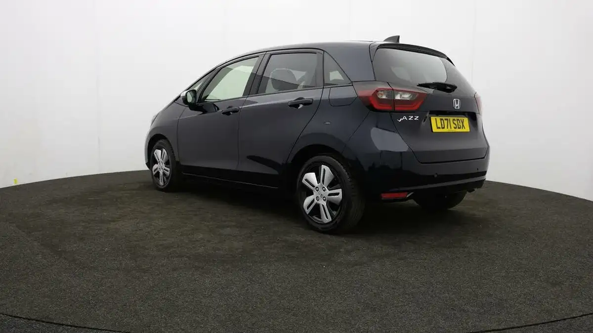 2022-honda-jazz-15-i-mmd-ex-107ps-big-68