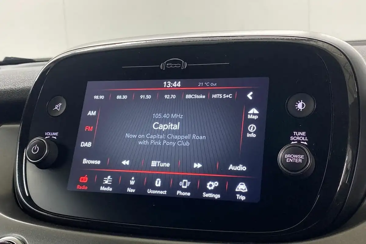 2021-fiat-500x-10-firefly-turbo-sport-big-16