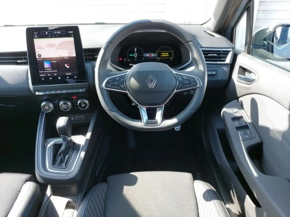 2024-renault-clio-16-esprit-alpine-big-6