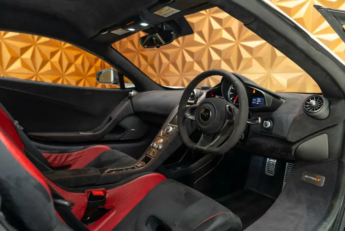 2015-mclaren-675lt-38-big-9