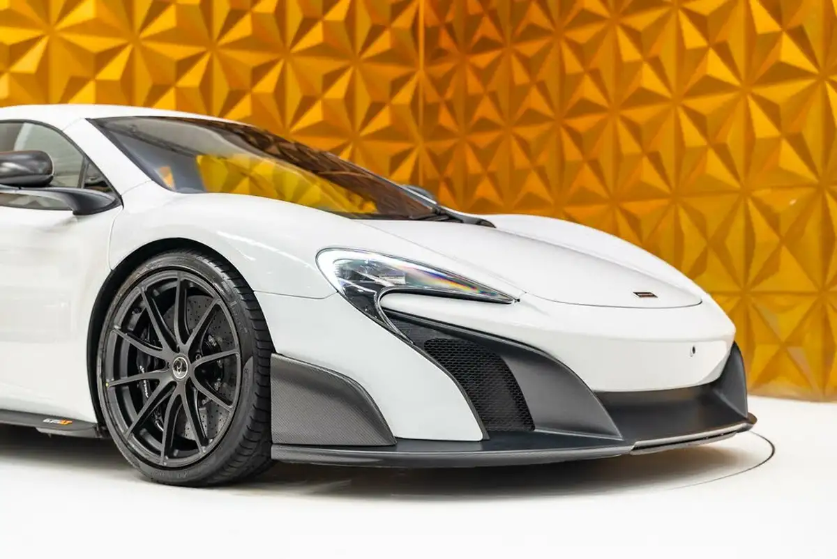 2015-mclaren-675lt-38-big-33