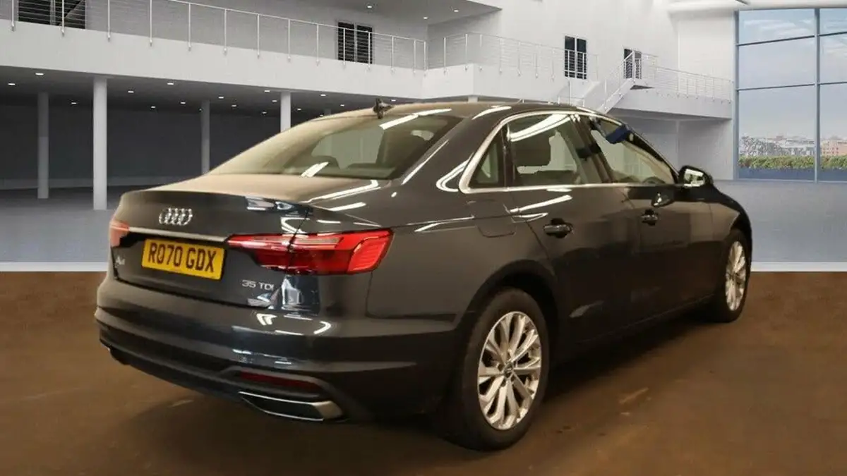 2020-audi-a4-20-35-tdi-technik-big-3